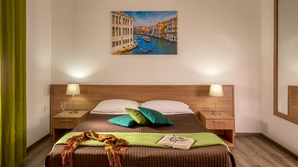 I Love Italy Рим Екстер'єр фото